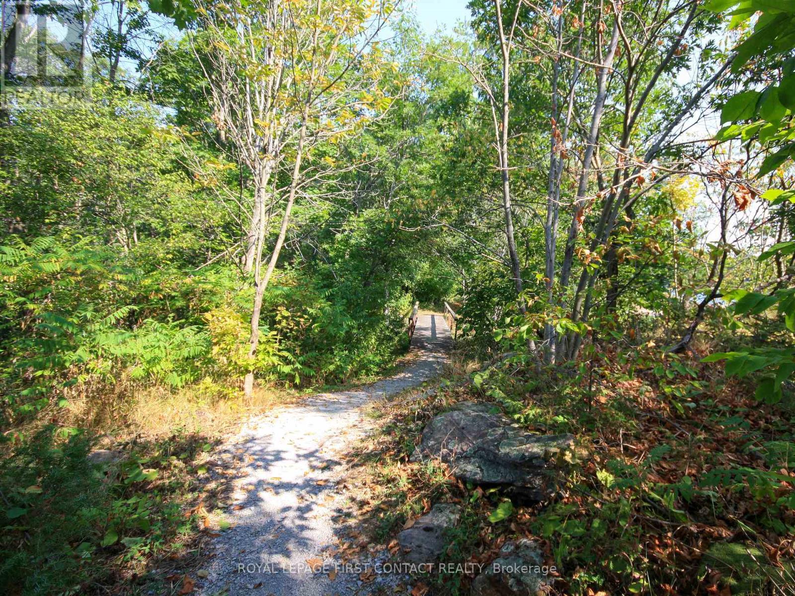 












30 BIRCH ACRES DRIVE

,
Georgian Bay,







Ontario
L0K1S0

