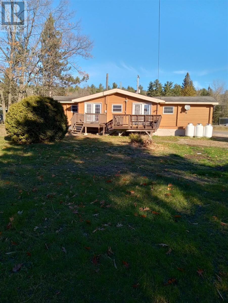 












4576 Highway 17

,
Spragge,




Ontario
P0R1K0

