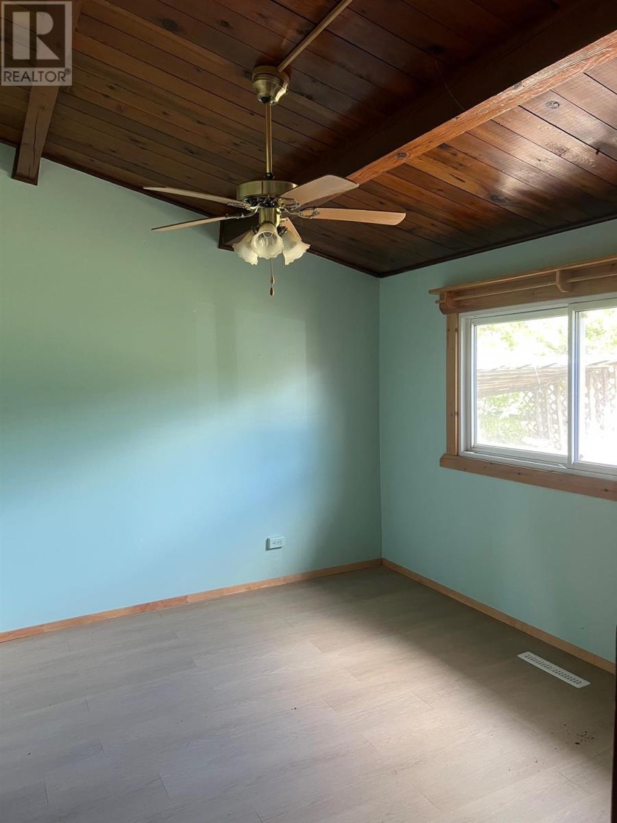 












4576 Highway 17

,
Spragge,




Ontario
P0R1K0

