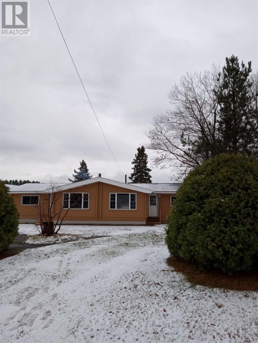 












4576 Highway 17

,
Spragge,




Ontario
P0R1K0

