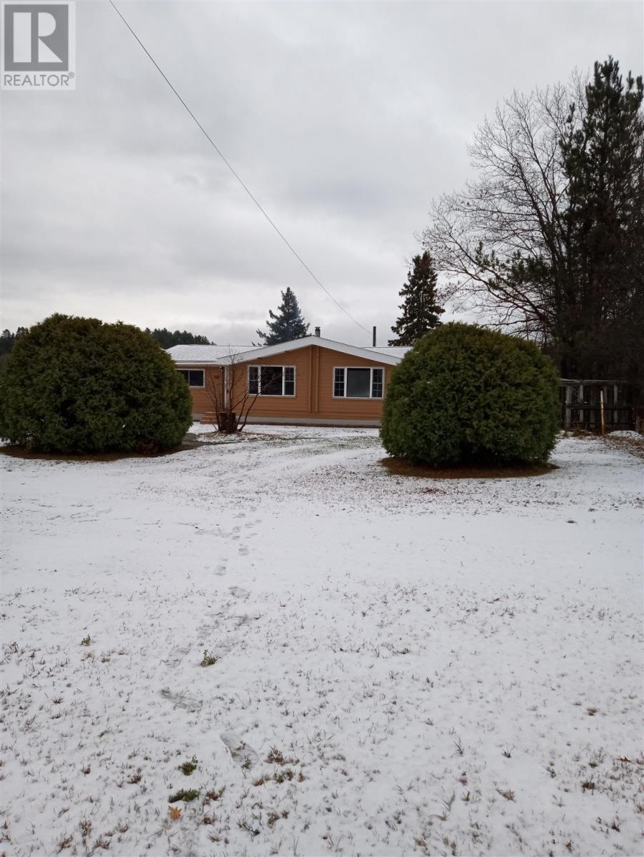 












4576 Highway 17

,
Spragge,




Ontario
P0R1K0

