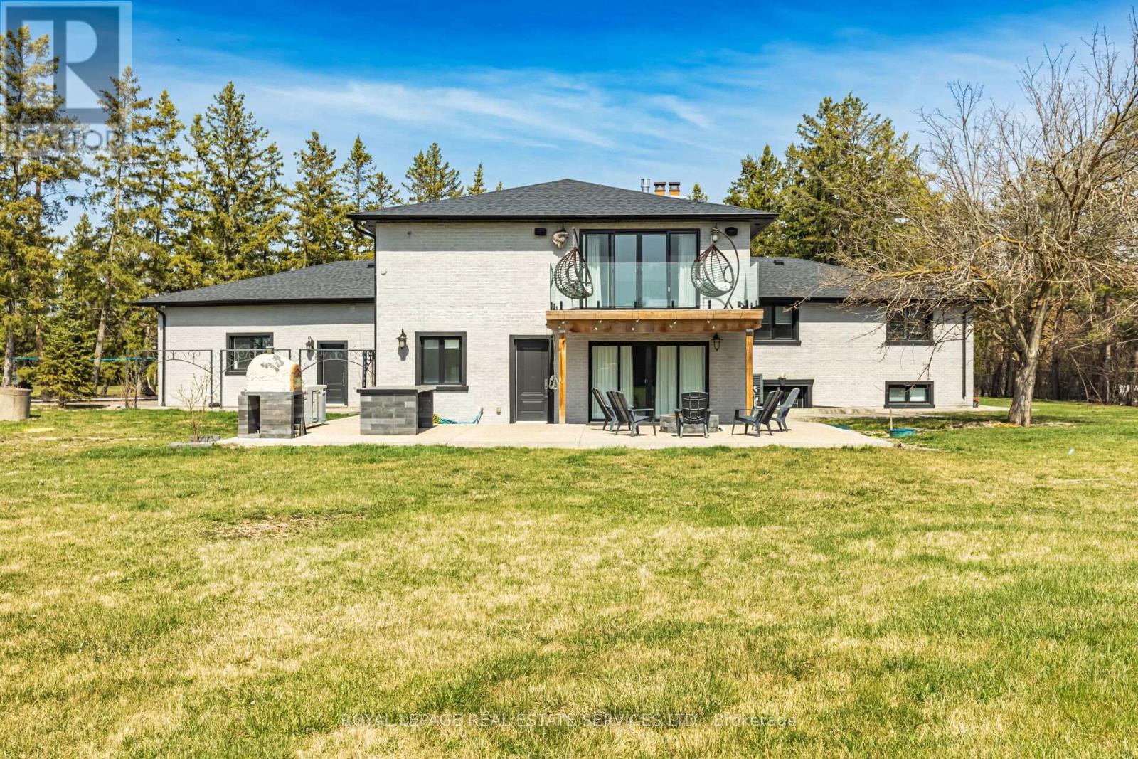 












12 JULIAN DRIVE

,
Brampton,




Ontario
L6P0L2

