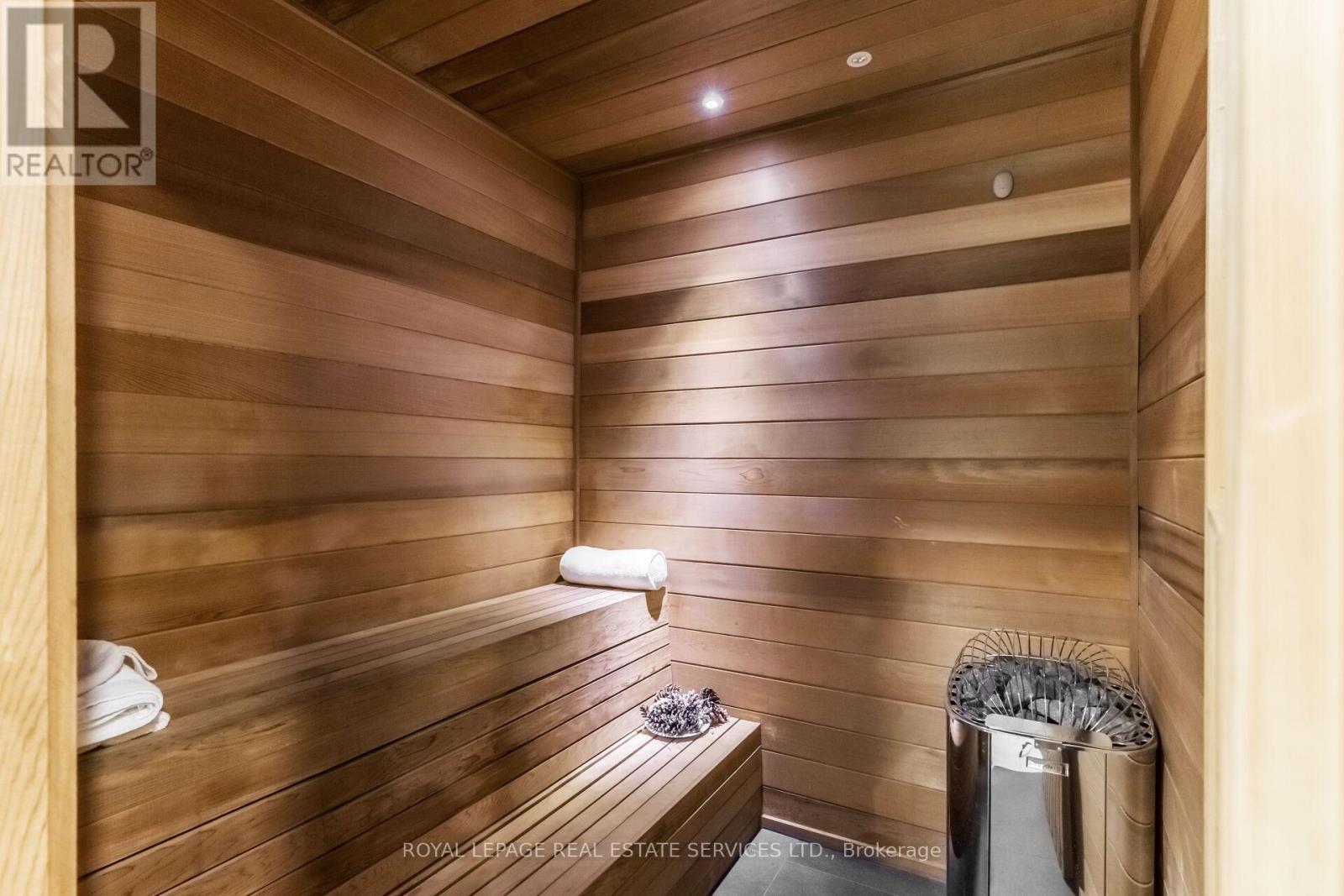 












12 JULIAN DRIVE

,
Brampton,




Ontario
L6P0L2

