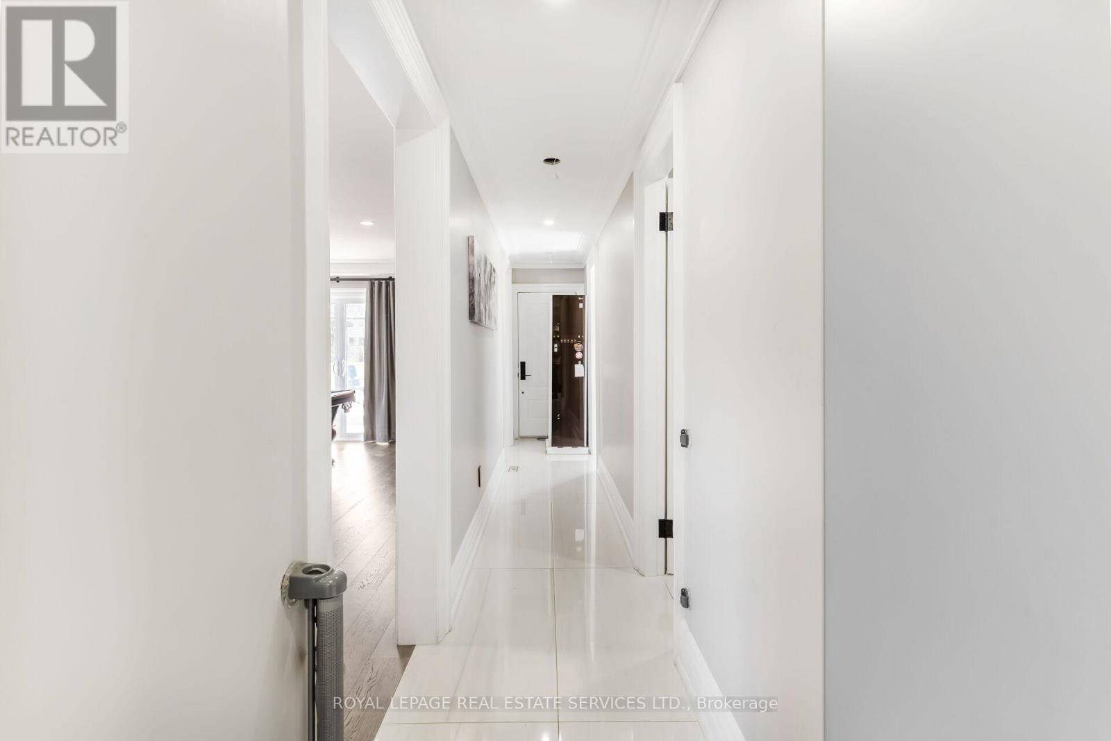 












12 JULIAN DRIVE

,
Brampton,




Ontario
L6P0L2

