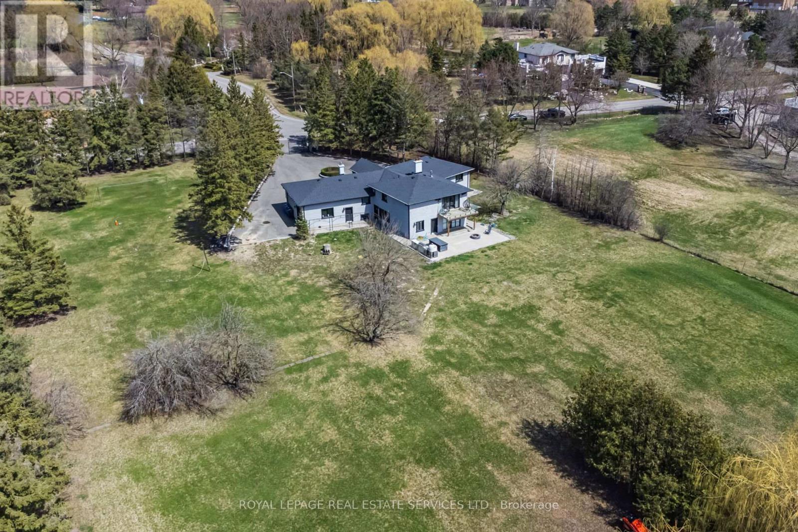 












12 JULIAN DRIVE

,
Brampton,




Ontario
L6P0L2

