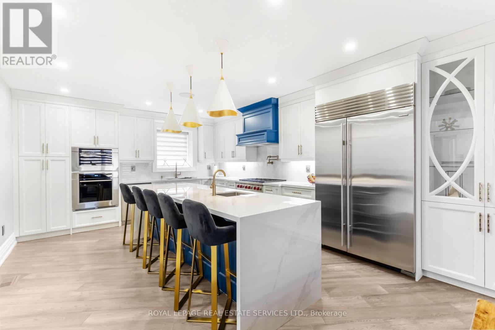 












12 JULIAN DRIVE

,
Brampton,




Ontario
L6P0L2

