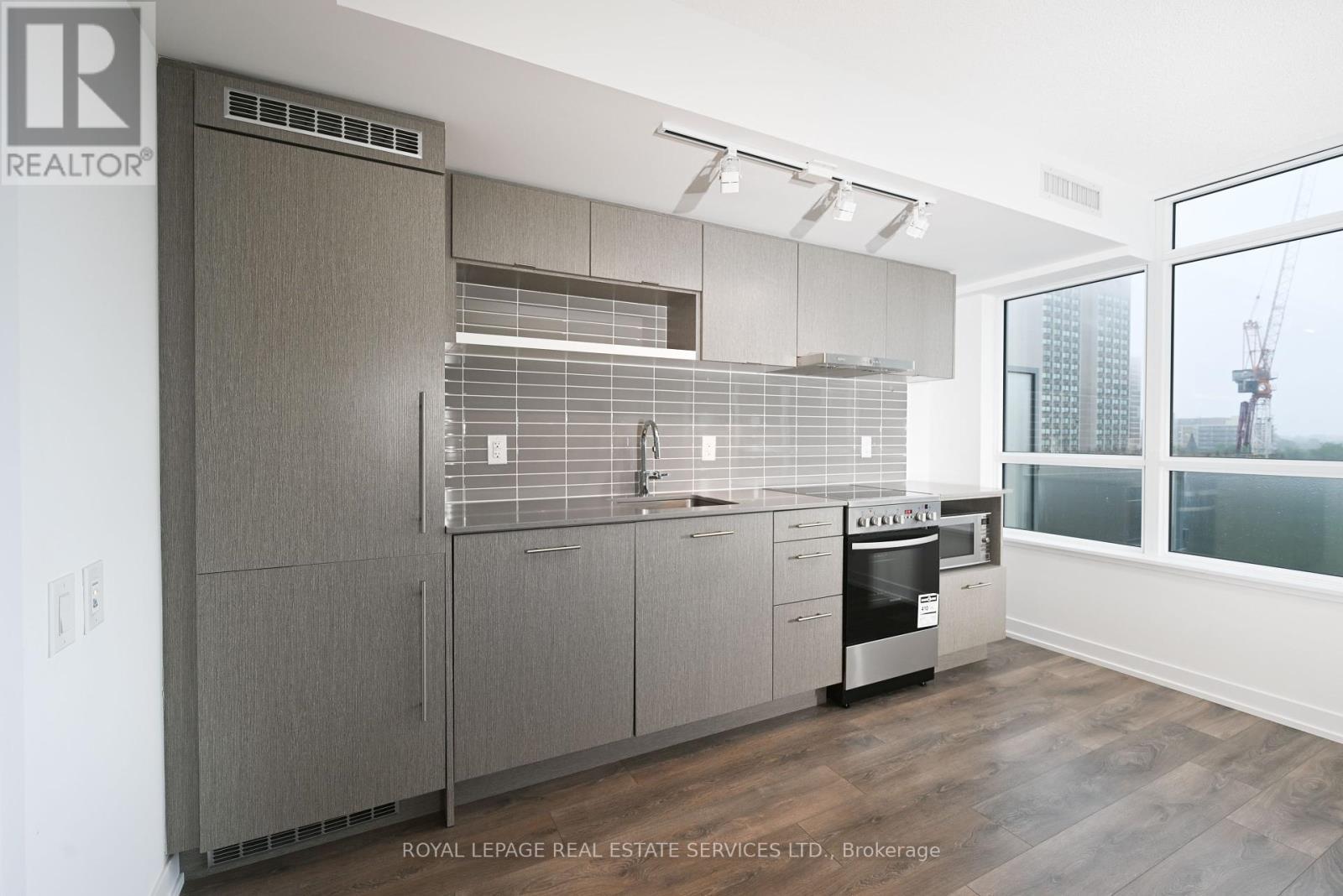 












808 - 365 CHURCH STREET

,
Toronto,




Ontario
M5B1H6

