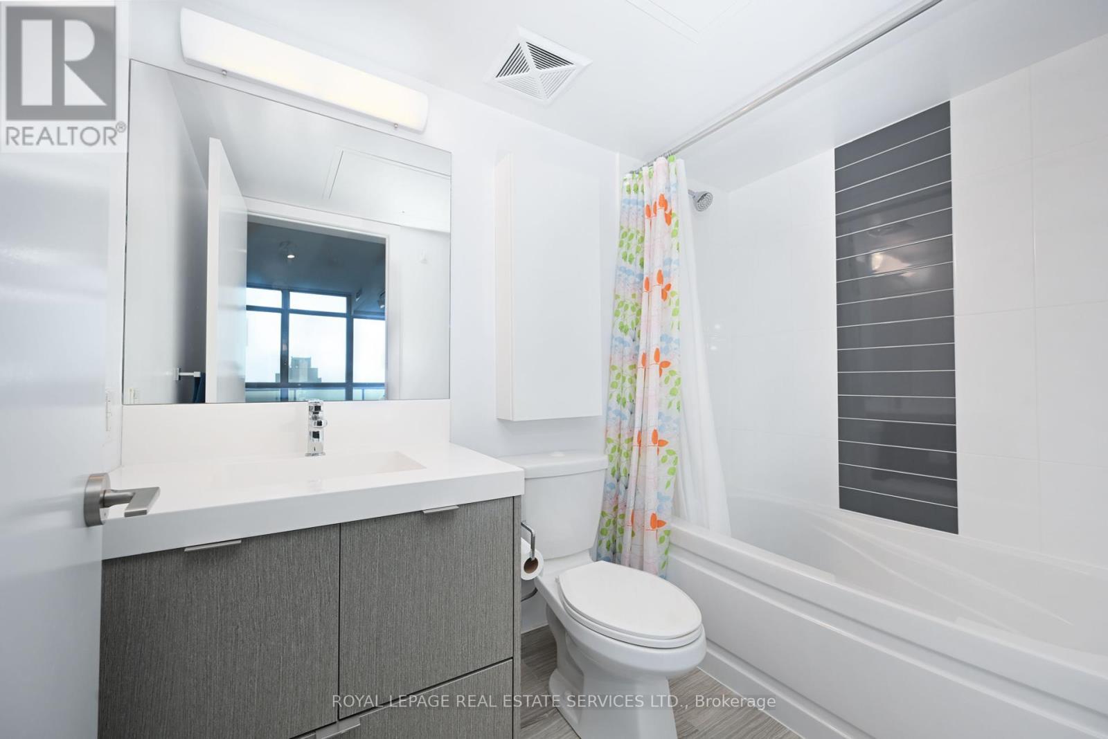 












808 - 365 CHURCH STREET

,
Toronto,




Ontario
M5B1H6

