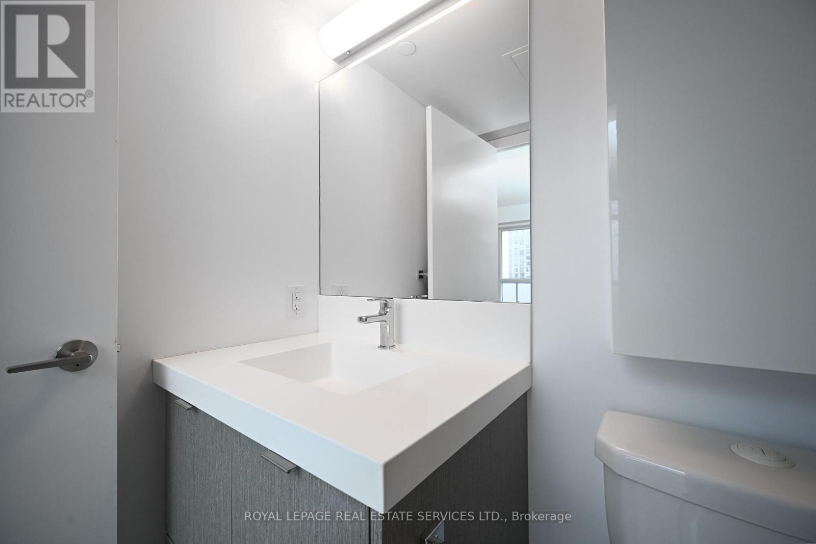 












808 - 365 CHURCH STREET

,
Toronto,




Ontario
M5B1H6

