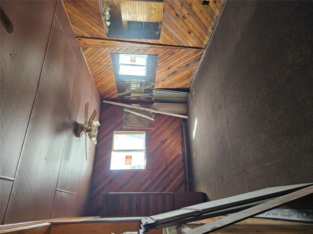 









5851


Highway 33E

Highway,
Beaverdell,




BC
V0H 1A0

