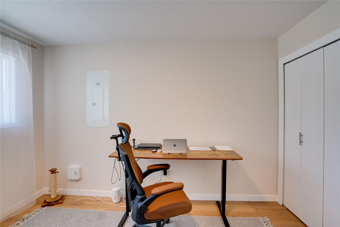









1802


43

Street,
Vernon,




BC
V1T 6W8

