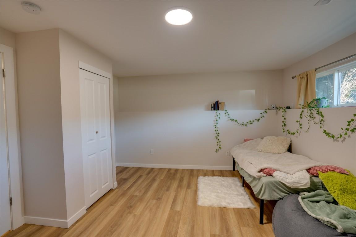 









1802


43

Street,
Vernon,




BC
V1T 6W8

