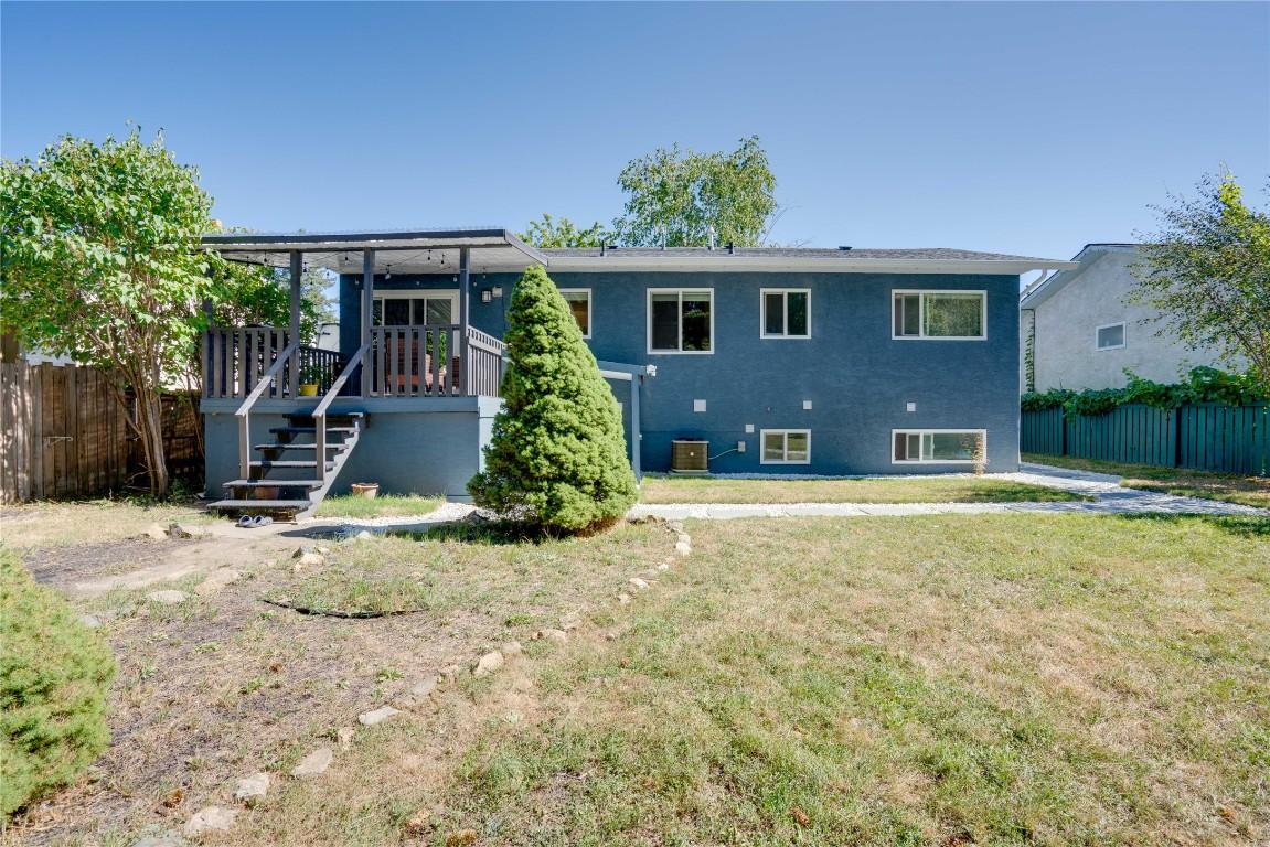 









1802


43

Street,
Vernon,




BC
V1T 6W8

