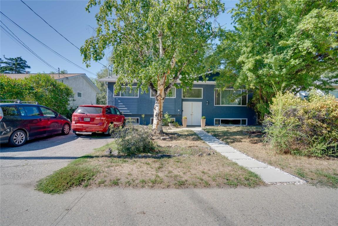 









1802


43

Street,
Vernon,




BC
V1T 6W8

