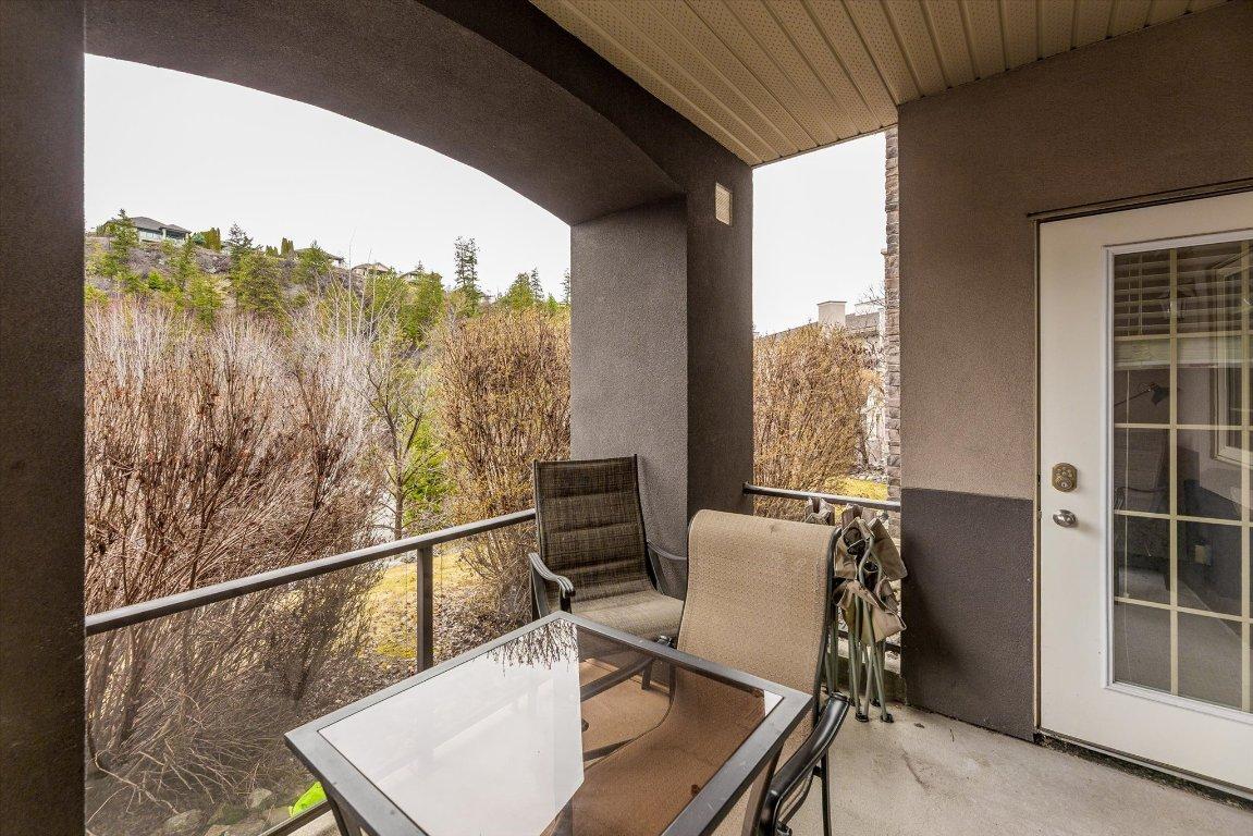 









1875


Country Club

Drive, 1317,
Kelowna,




BC
V1V 2W7


