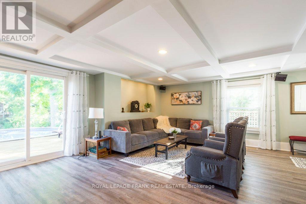 












6 NORTON LANE

,
Cramahe (Colborne),




Ontario
K0K1S0

