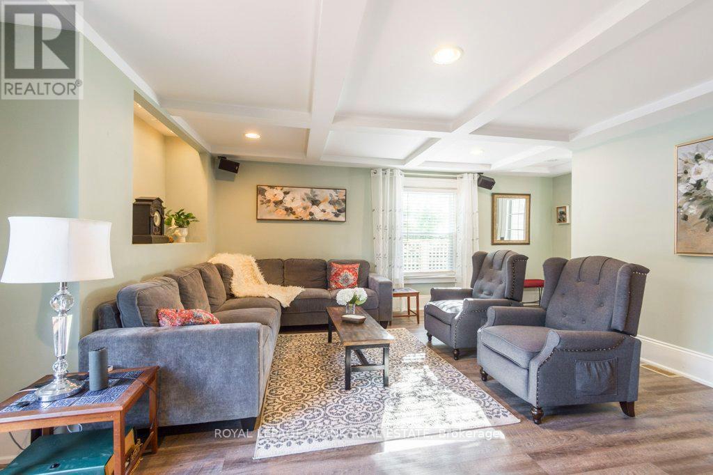 












6 NORTON LANE

,
Cramahe (Colborne),




Ontario
K0K1S0

