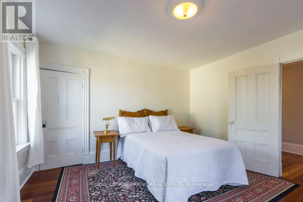 












6 NORTON LANE

,
Cramahe (Colborne),




Ontario
K0K1S0

