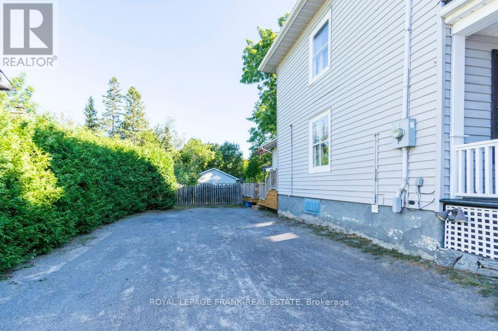 












6 NORTON LANE

,
Cramahe (Colborne),




Ontario
K0K1S0

