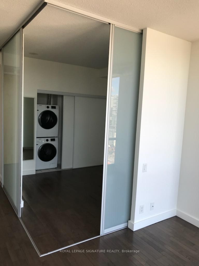 









33


Mill

Street, 2509,
Toronto,




ON
M5A 3R3

