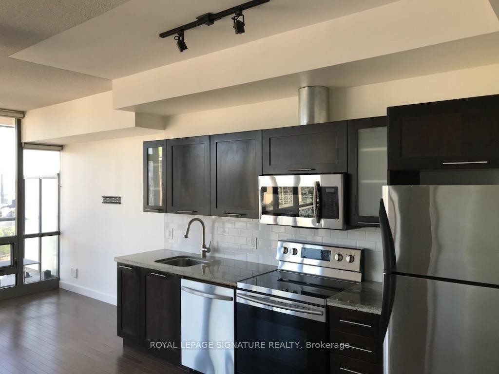 









33


Mill

Street, 2509,
Toronto,




ON
M5A 3R3

