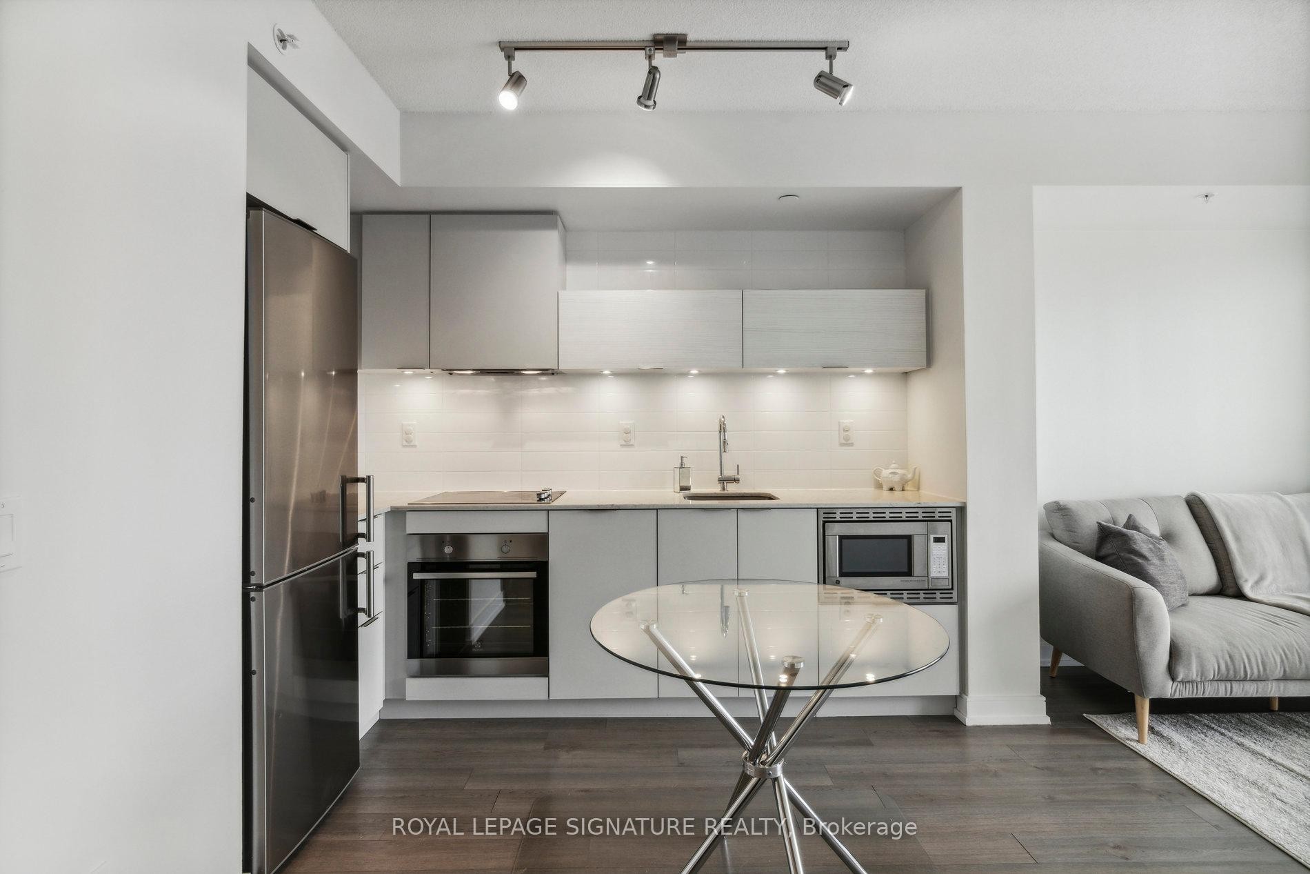 









20


Thomas Riley

Road, 1703,
Toronto,




ON
M9B 0C3

