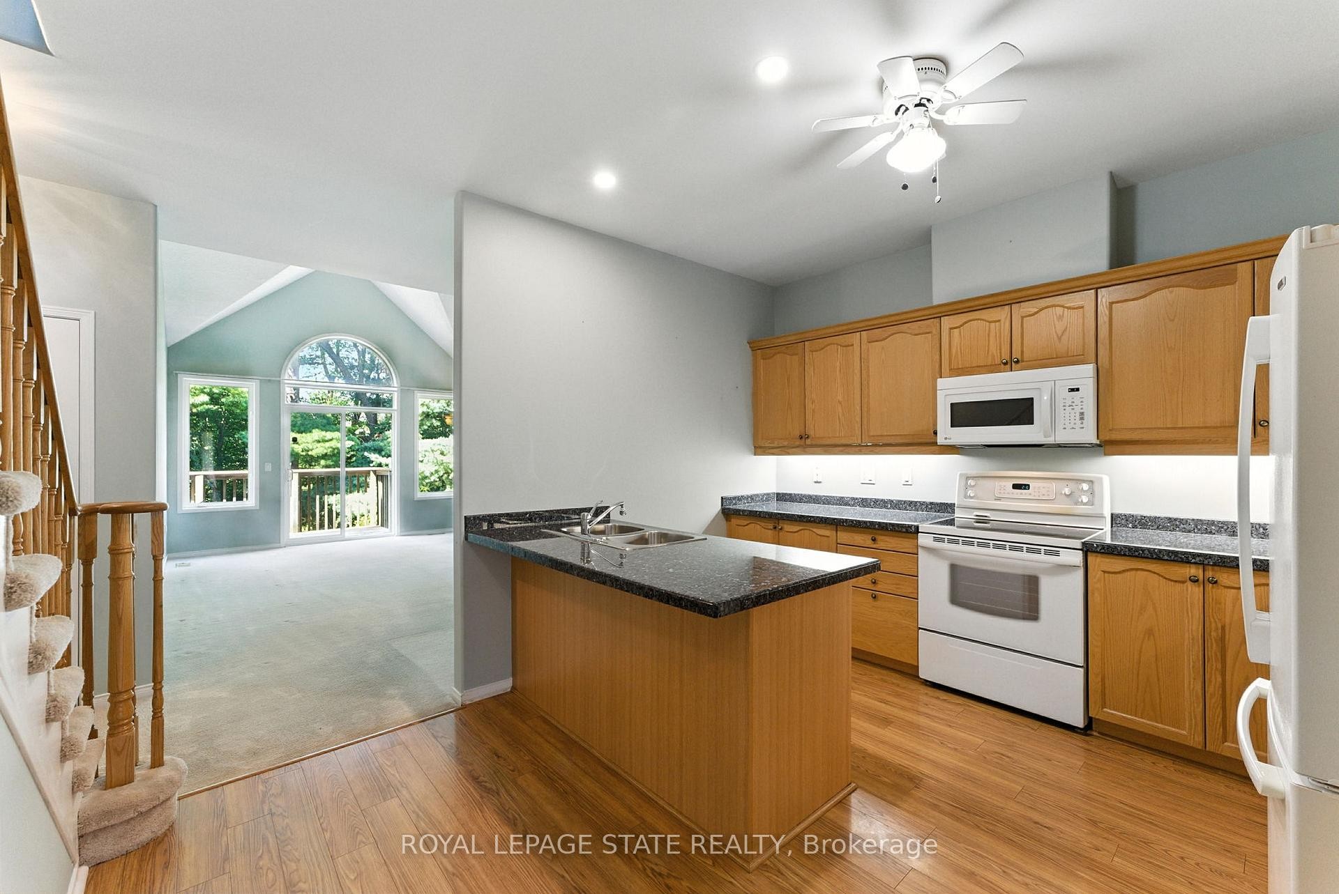 









40


Wesleyan

Court, 6,
Hamilton,




ON
L9G 5C7

