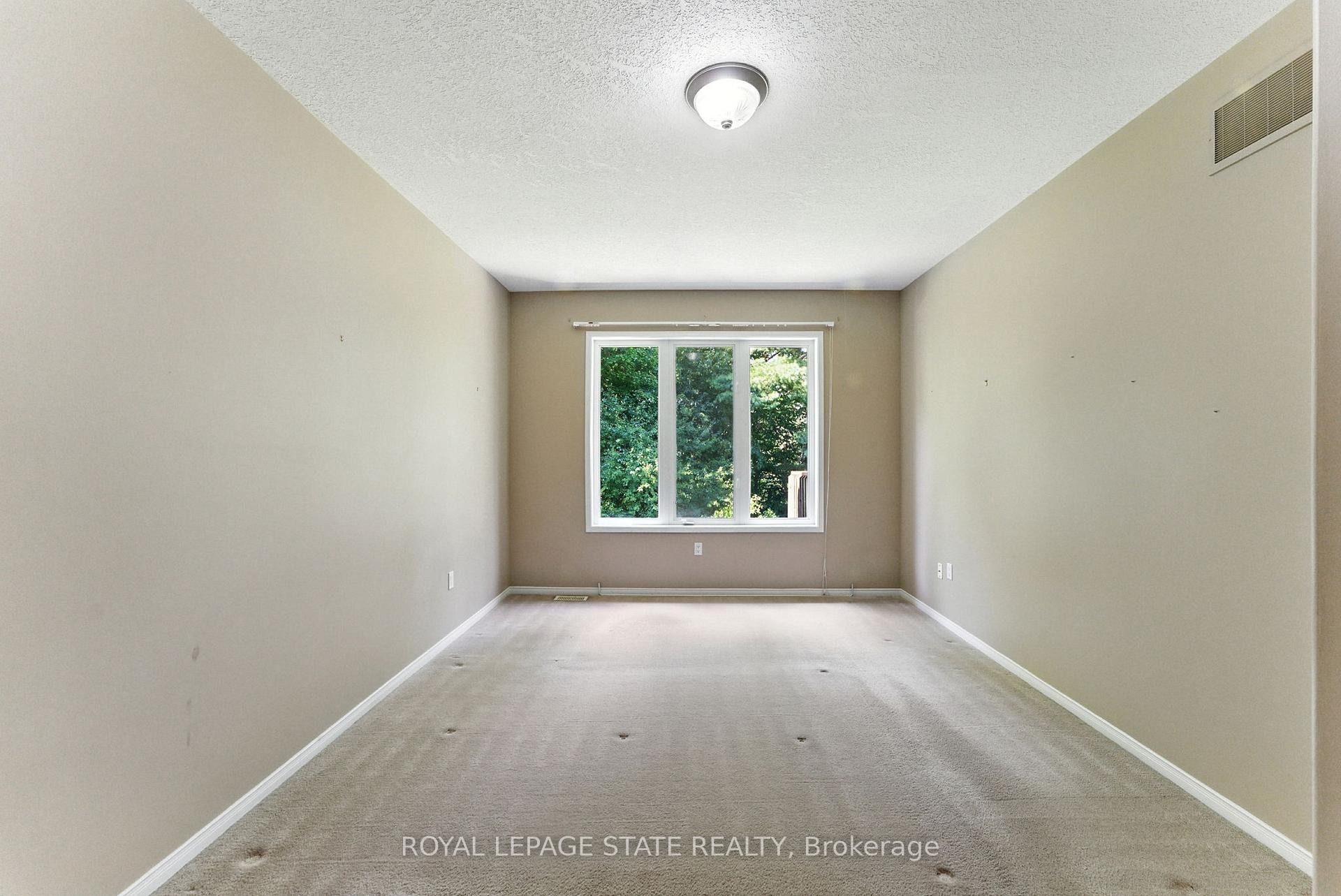 









40


Wesleyan

Court, 6,
Hamilton,




ON
L9G 5C7

