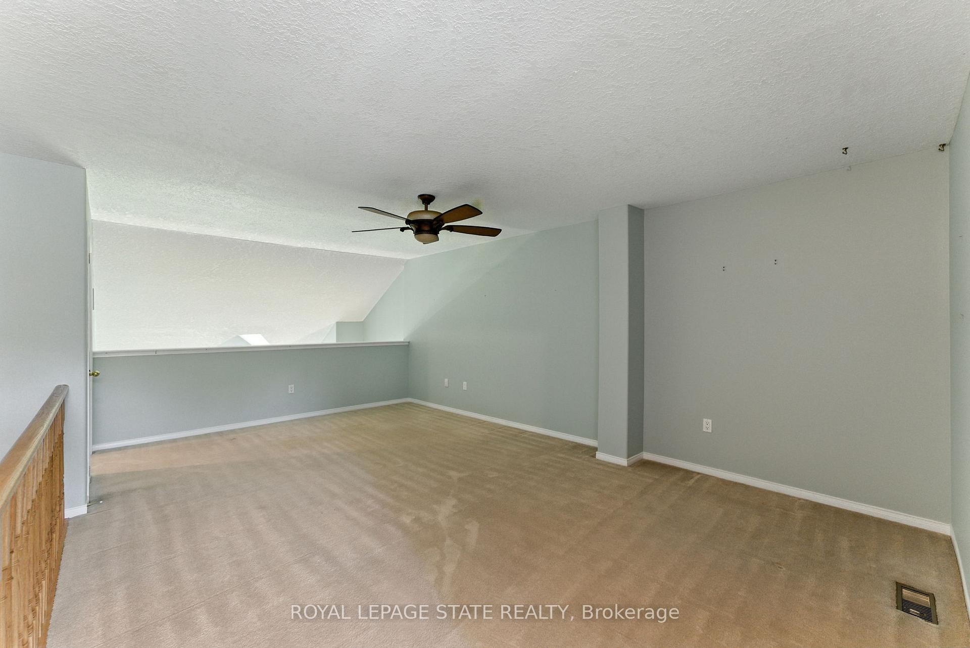 









40


Wesleyan

Court, 6,
Hamilton,




ON
L9G 5C7

