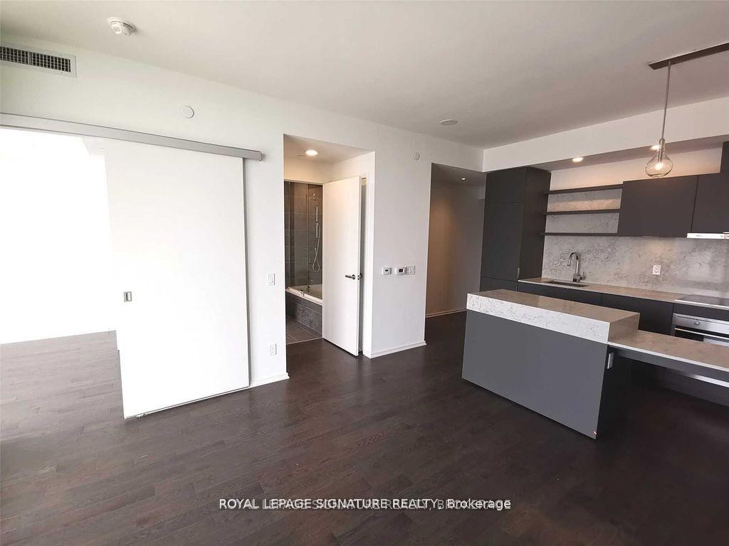 









16


Bonnycastle

Street, 2810,
Toronto,




ON
M5A 0C9

