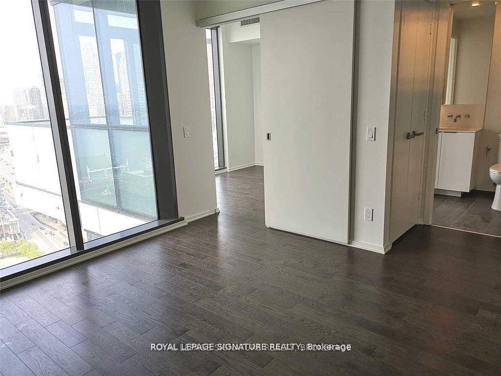 









16


Bonnycastle

Street, 2810,
Toronto,




ON
M5A 0C9

