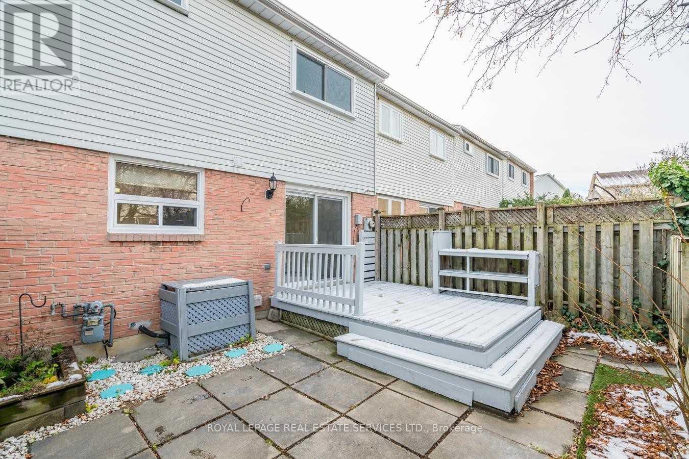 












106 - 1050 SHAWNMARR ROAD

,
Mississauga,




Ontario
L5B3V1

