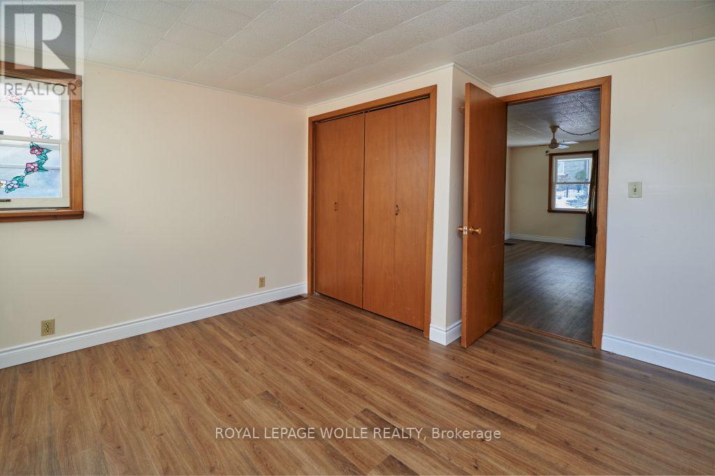 












117 FRONT STREET

,
Wilmot,




Ontario
N0B2E0

