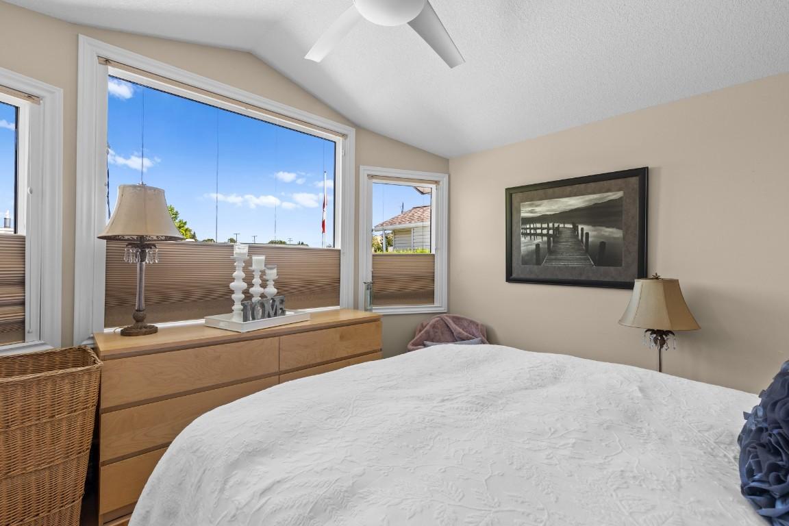 









415


Commonwealth

Road, 363,
Kelowna,




BC
V4V 1P4

