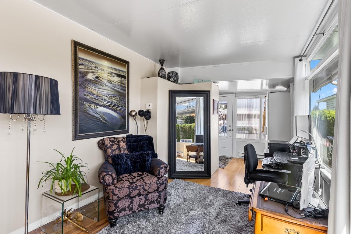 









415


Commonwealth

Road, 363,
Kelowna,




BC
V4V 1P4

