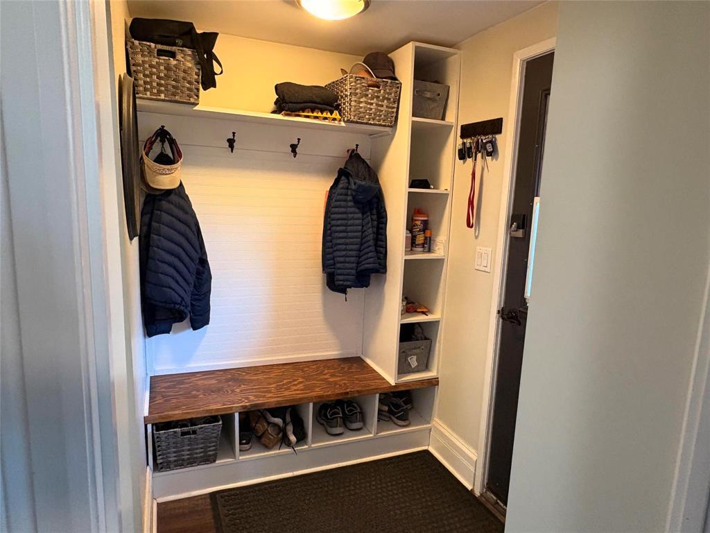 












402 Clark Avenue

,
Killarney,




Manitoba
R0K1G0

