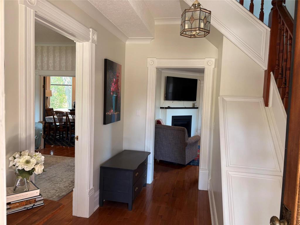 












402 Clark Avenue

,
Killarney,




Manitoba
R0K1G0


