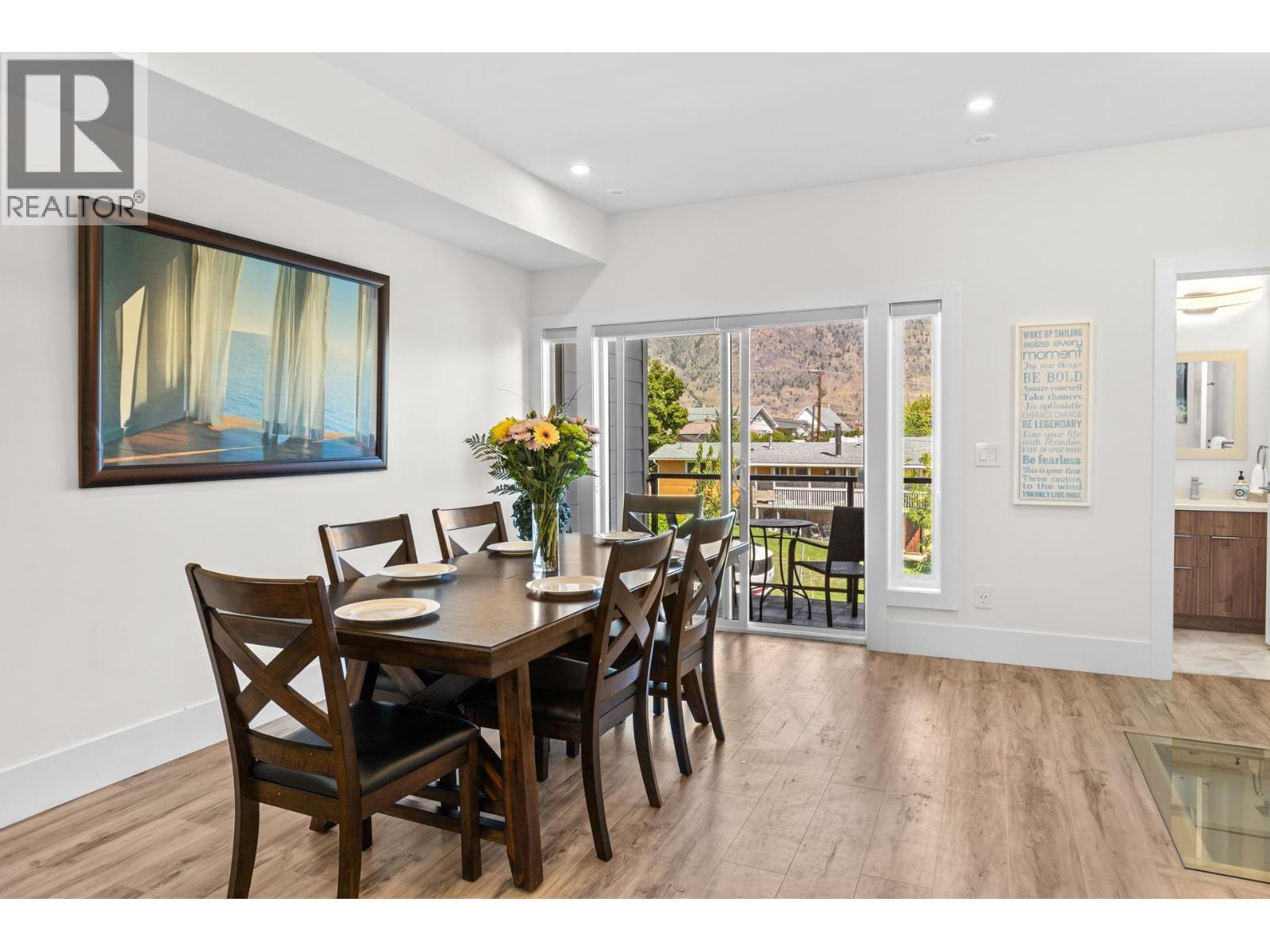 












18 Loon Crescent Unit# 3

,
Osoyoos,




British Columbia
V0H1V1

