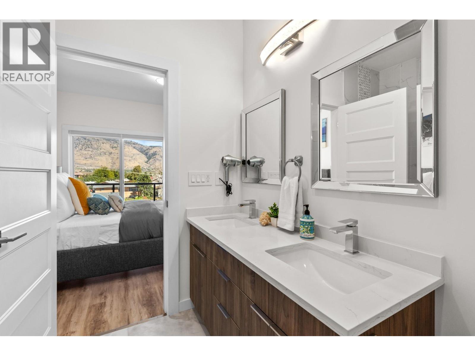 












18 Loon Crescent Unit# 3

,
Osoyoos,




British Columbia
V0H1V1

