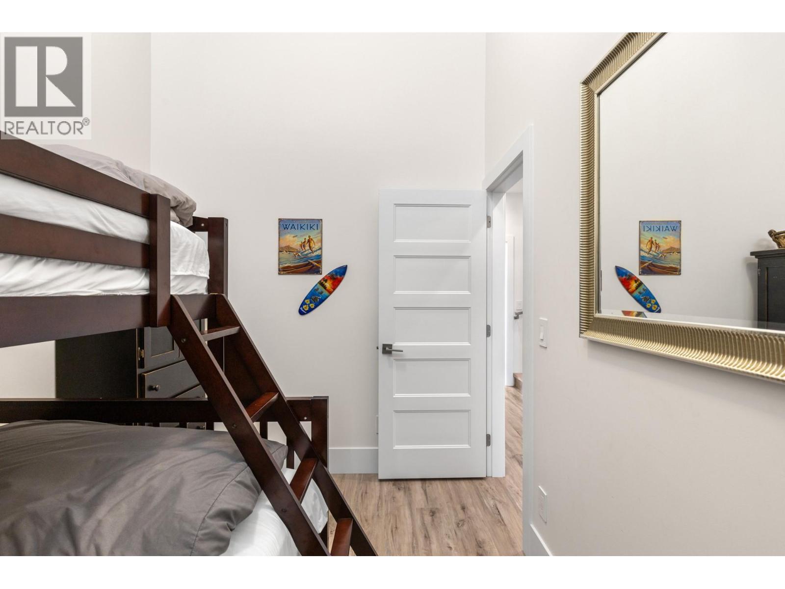 












18 Loon Crescent Unit# 3

,
Osoyoos,




British Columbia
V0H1V1

