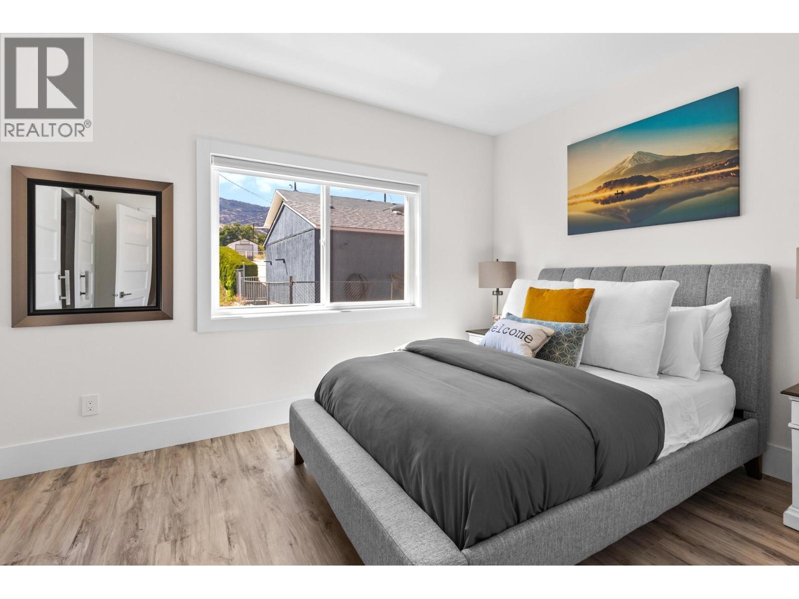 












18 Loon Crescent Unit# 3

,
Osoyoos,




British Columbia
V0H1V1

