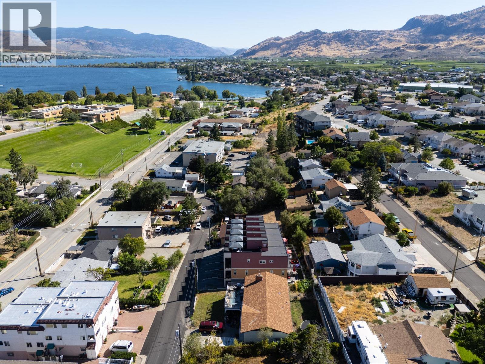












18 Loon Crescent Unit# 3

,
Osoyoos,




British Columbia
V0H1V1

