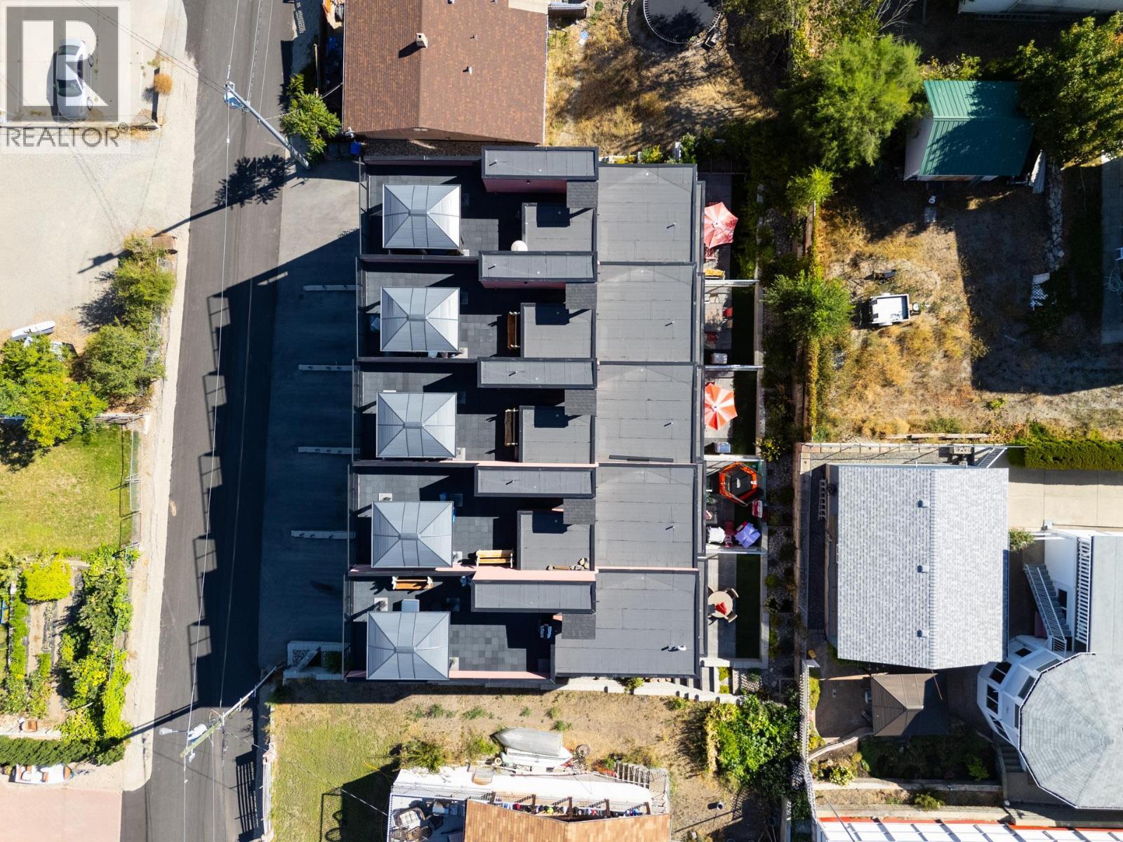 












18 Loon Crescent Unit# 3

,
Osoyoos,




British Columbia
V0H1V1


