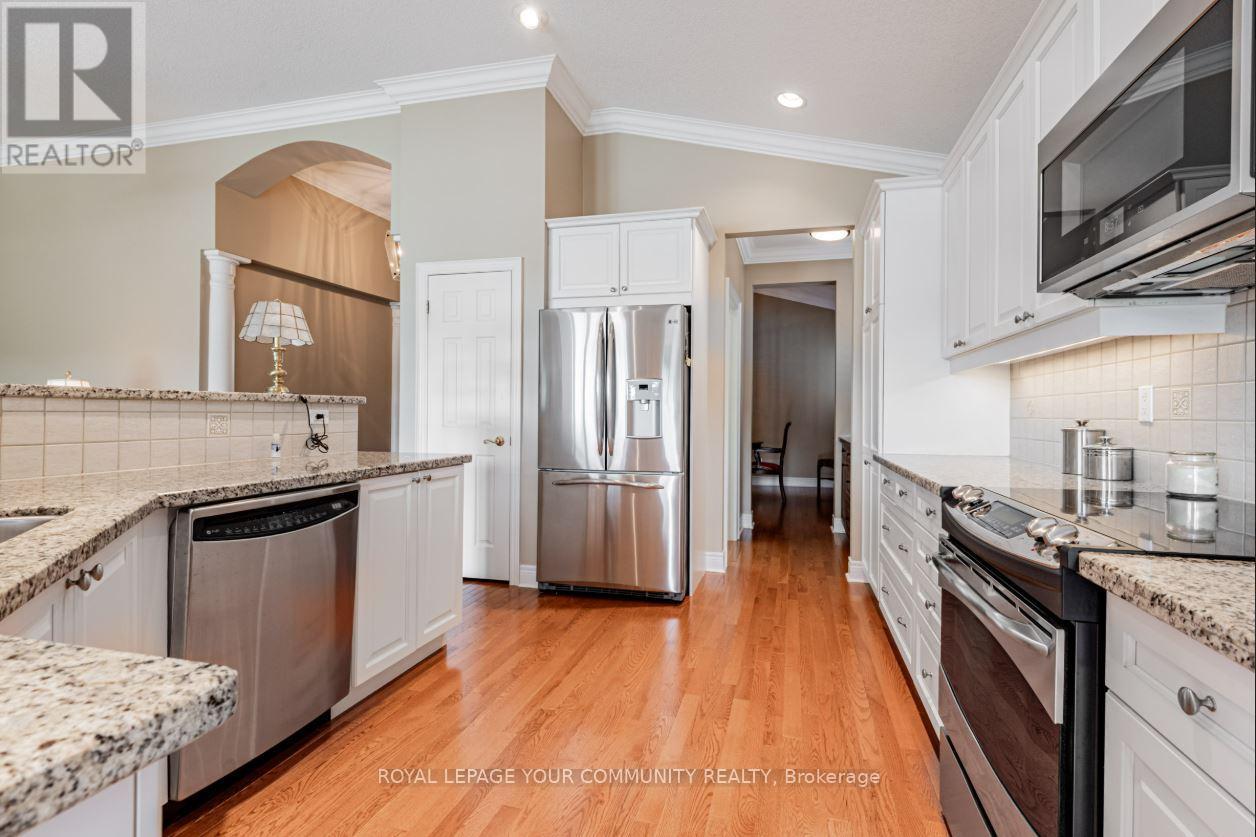 












303 BABE'S WAY

,
Whitchurch-Stouffville,




Ontario
L4A0K5

