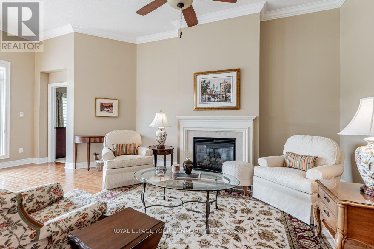 












303 BABE'S WAY

,
Whitchurch-Stouffville,




Ontario
L4A0K5

