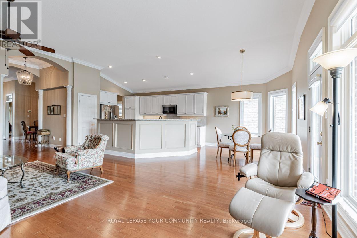 












303 BABE'S WAY

,
Whitchurch-Stouffville,




Ontario
L4A0K5

