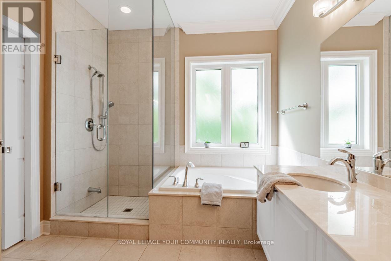 












303 BABE'S WAY

,
Whitchurch-Stouffville,




Ontario
L4A0K5

