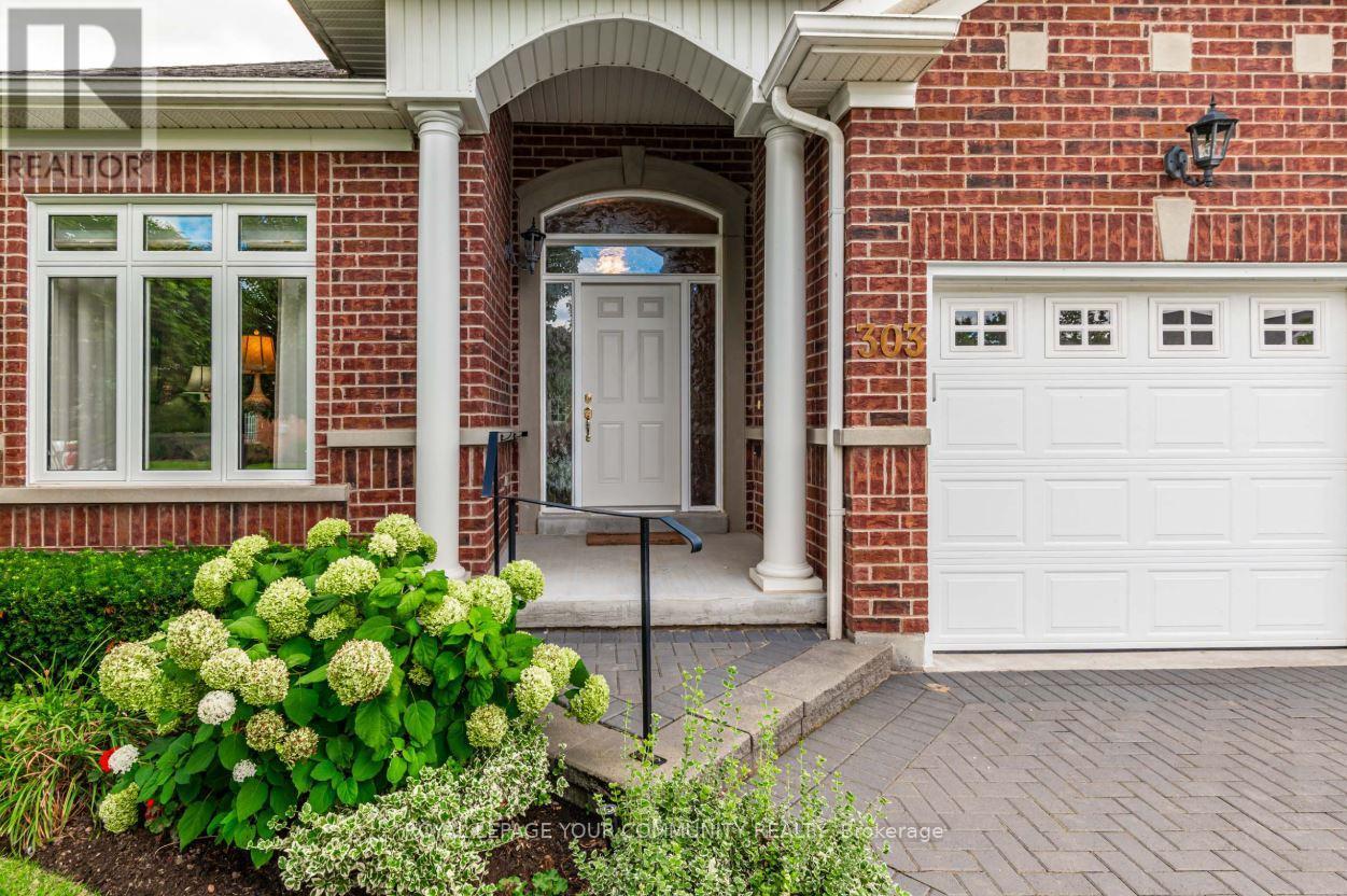 












303 BABE'S WAY

,
Whitchurch-Stouffville,




Ontario
L4A0K5


