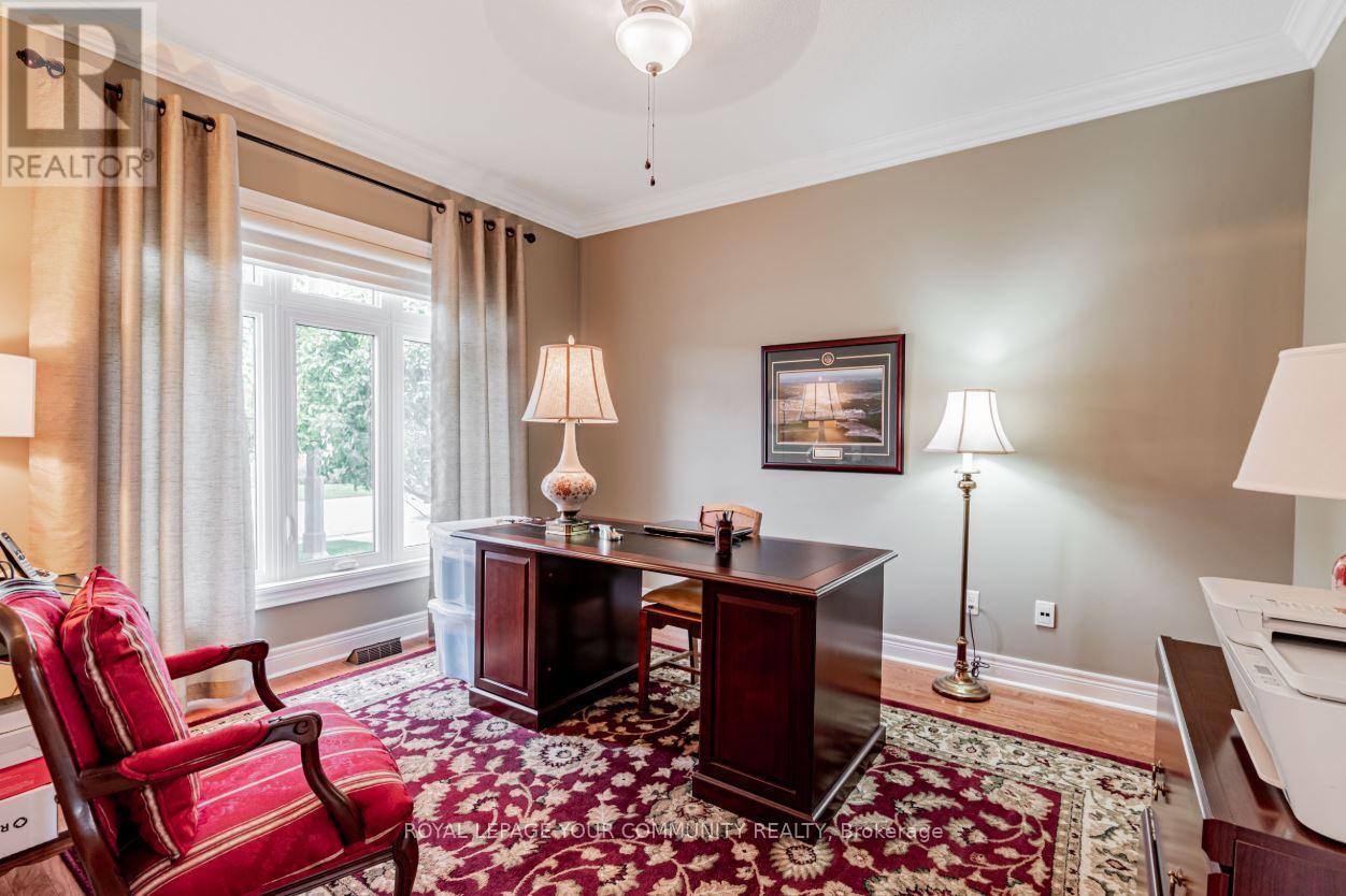 












303 BABE'S WAY

,
Whitchurch-Stouffville,




Ontario
L4A0K5

