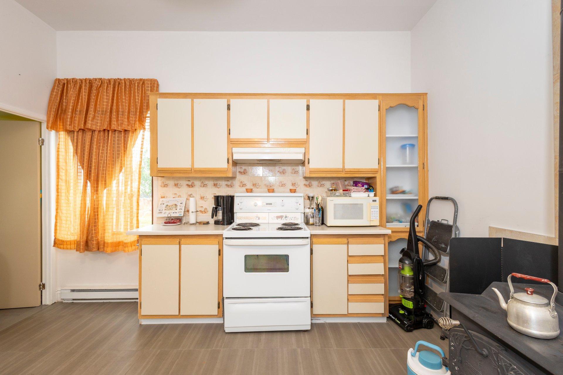 












Boul. Ste-Marguerite

,
Mercier,







QC
J6R2L1

